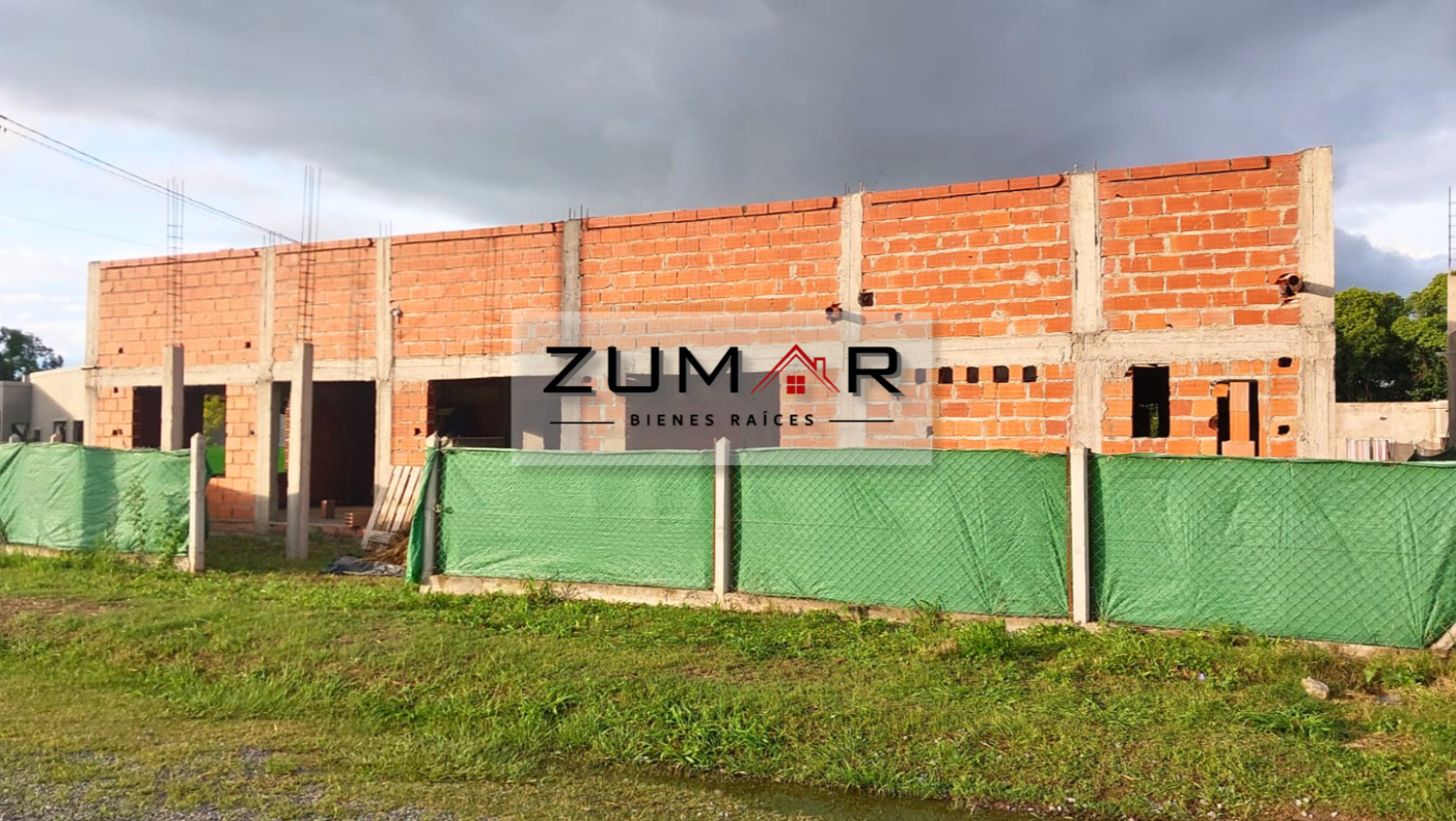 CASA EN CONSTRUCCION EN BARRIO PRIVADO LOS OLMOS!