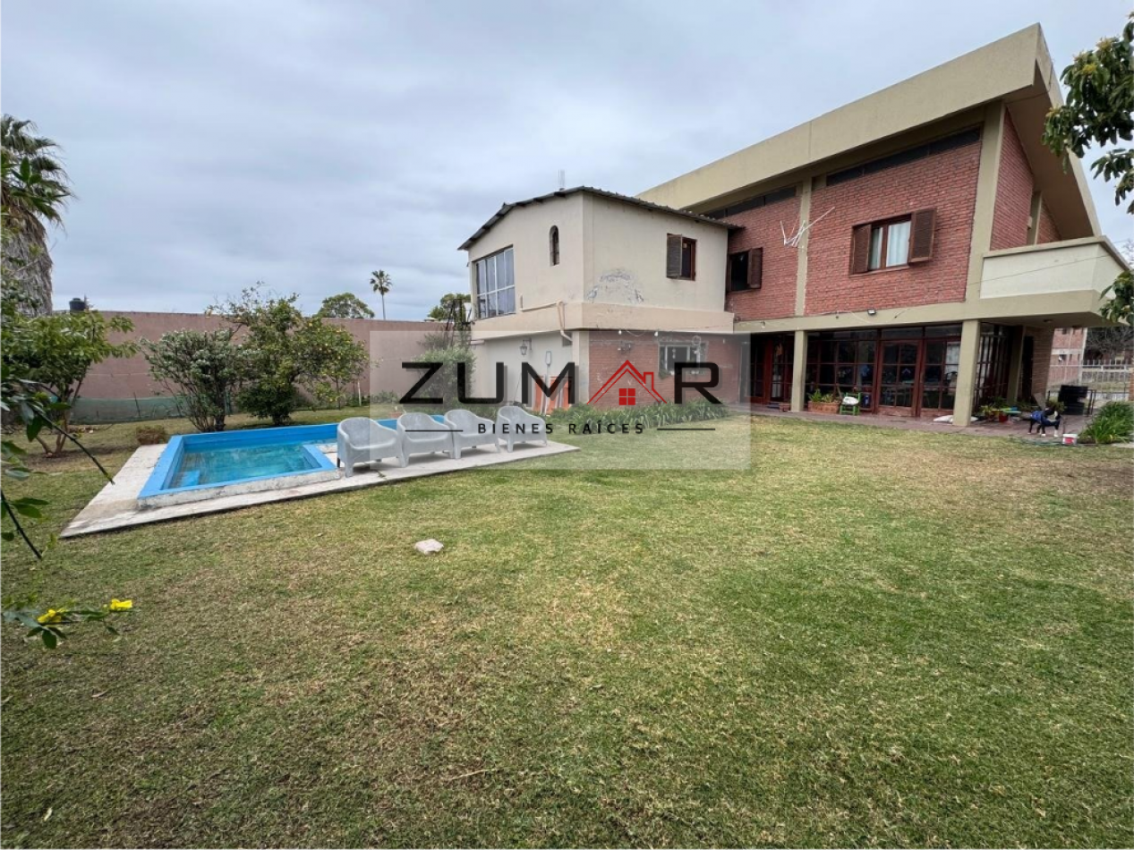 CASA EN VENTA EN GRAND BOURG!