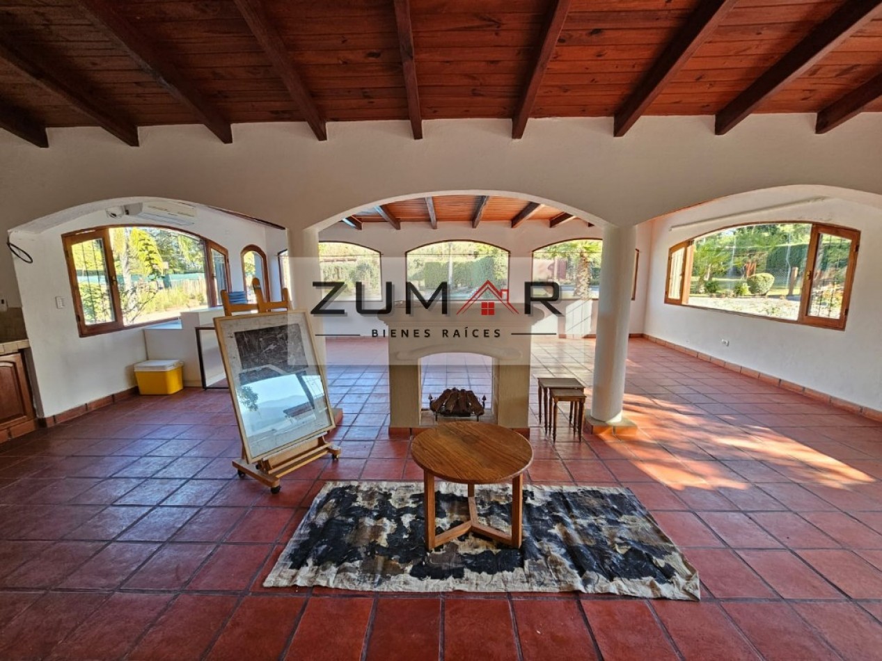 SALON EN ALQUILER EN SAN LORENZO!