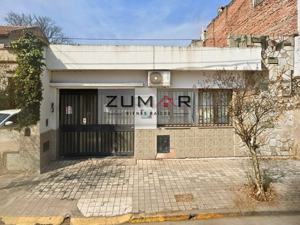 CASA EN VENTA EN MACROCENTRO!