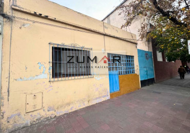 CASA EN VENTA EN MACROCENTRO!